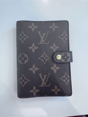Louis Vuitton Monogram Canvas Small  ring Agenda Cover